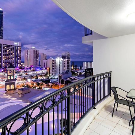 Chevron Renaissance Surfers Paradise Mid Week Madness Deal - Q Stay Gold Coast Esterno foto