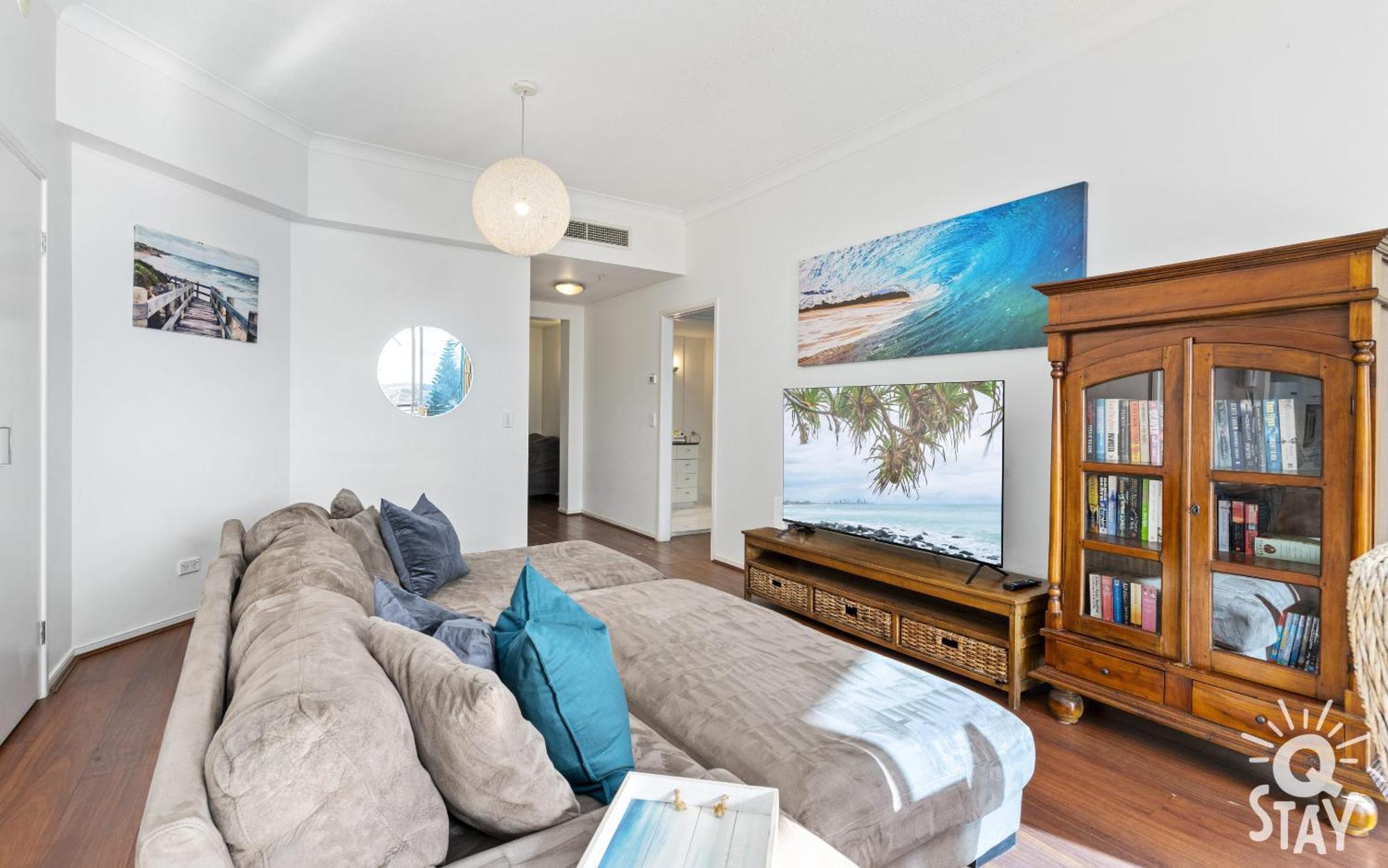 Chevron Renaissance Surfers Paradise Mid Week Madness Deal - Q Stay Gold Coast Esterno foto