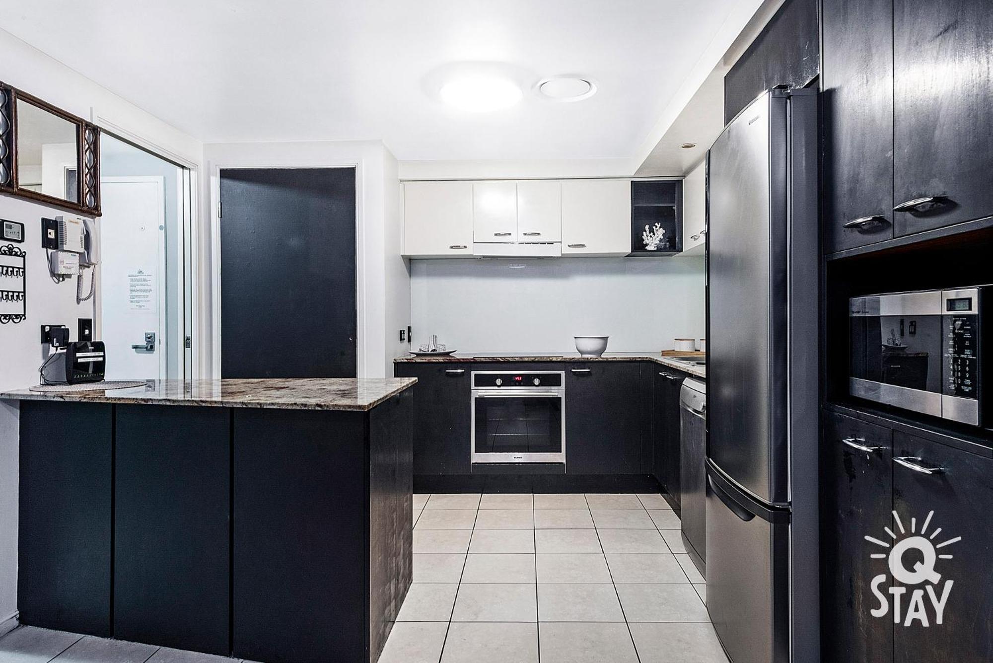Chevron Renaissance Surfers Paradise Mid Week Madness Deal - Q Stay Gold Coast Esterno foto