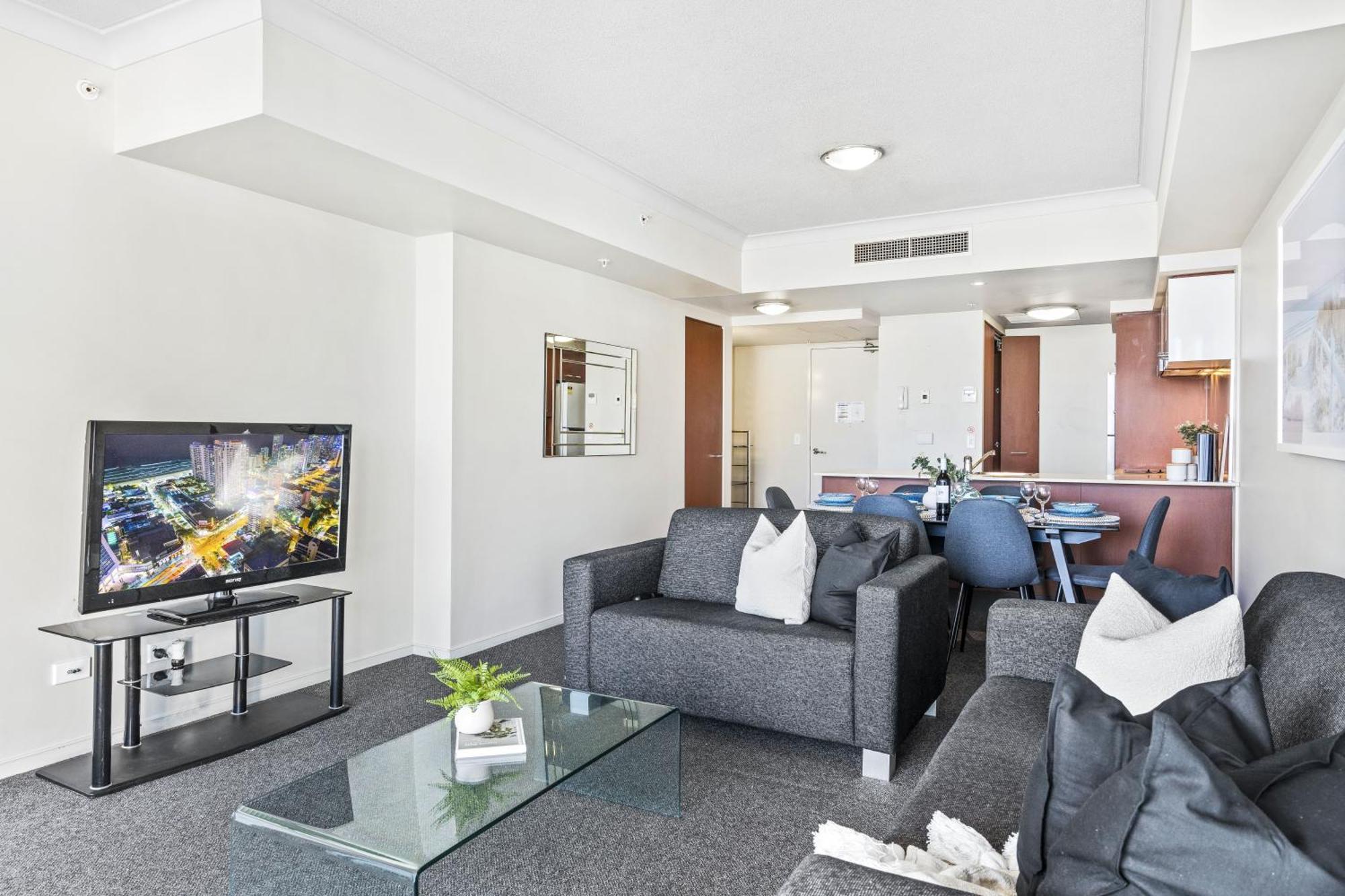 Chevron Renaissance Surfers Paradise Mid Week Madness Deal - Q Stay Gold Coast Esterno foto