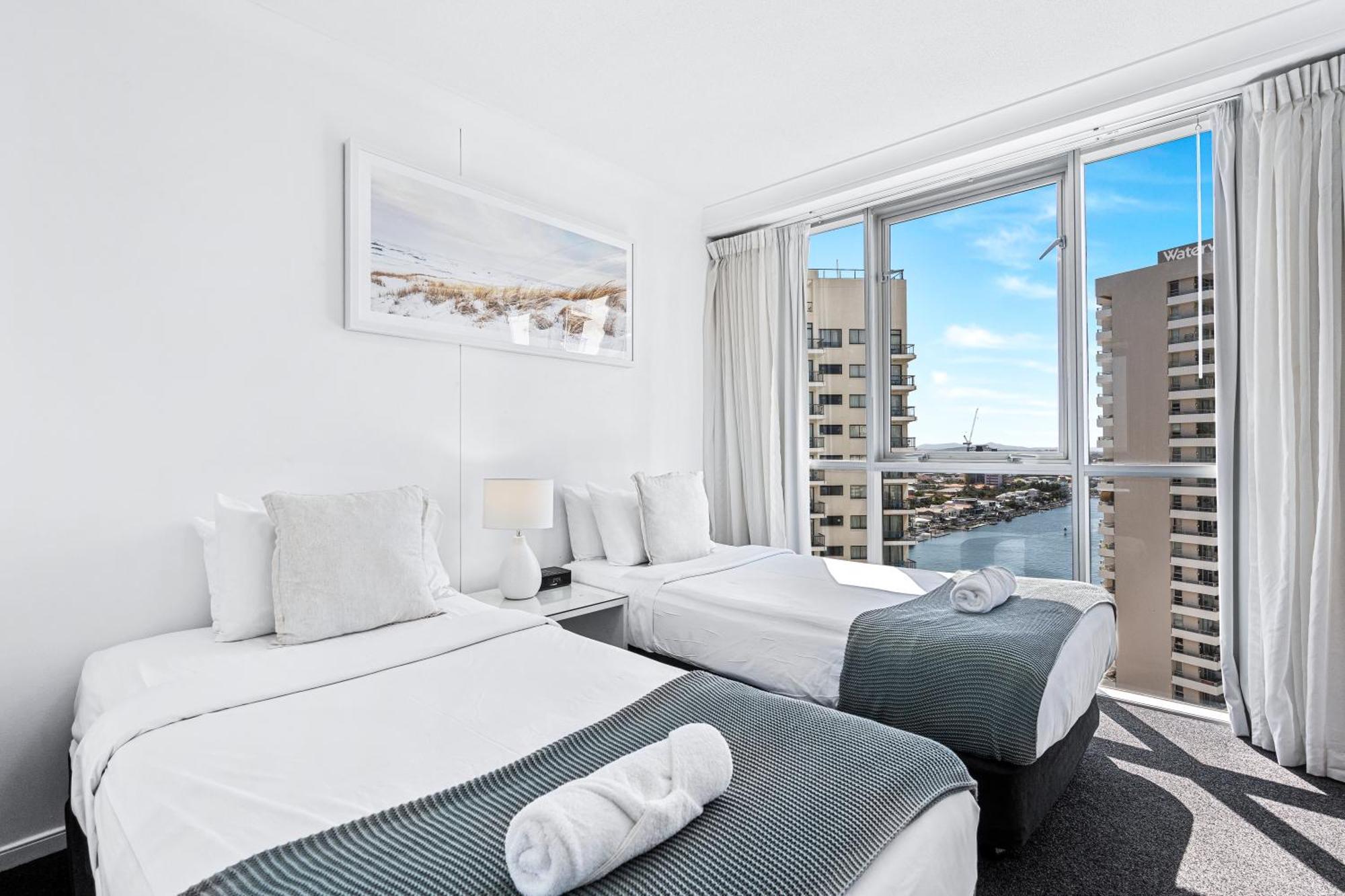 Chevron Renaissance Surfers Paradise Mid Week Madness Deal - Q Stay Gold Coast Esterno foto